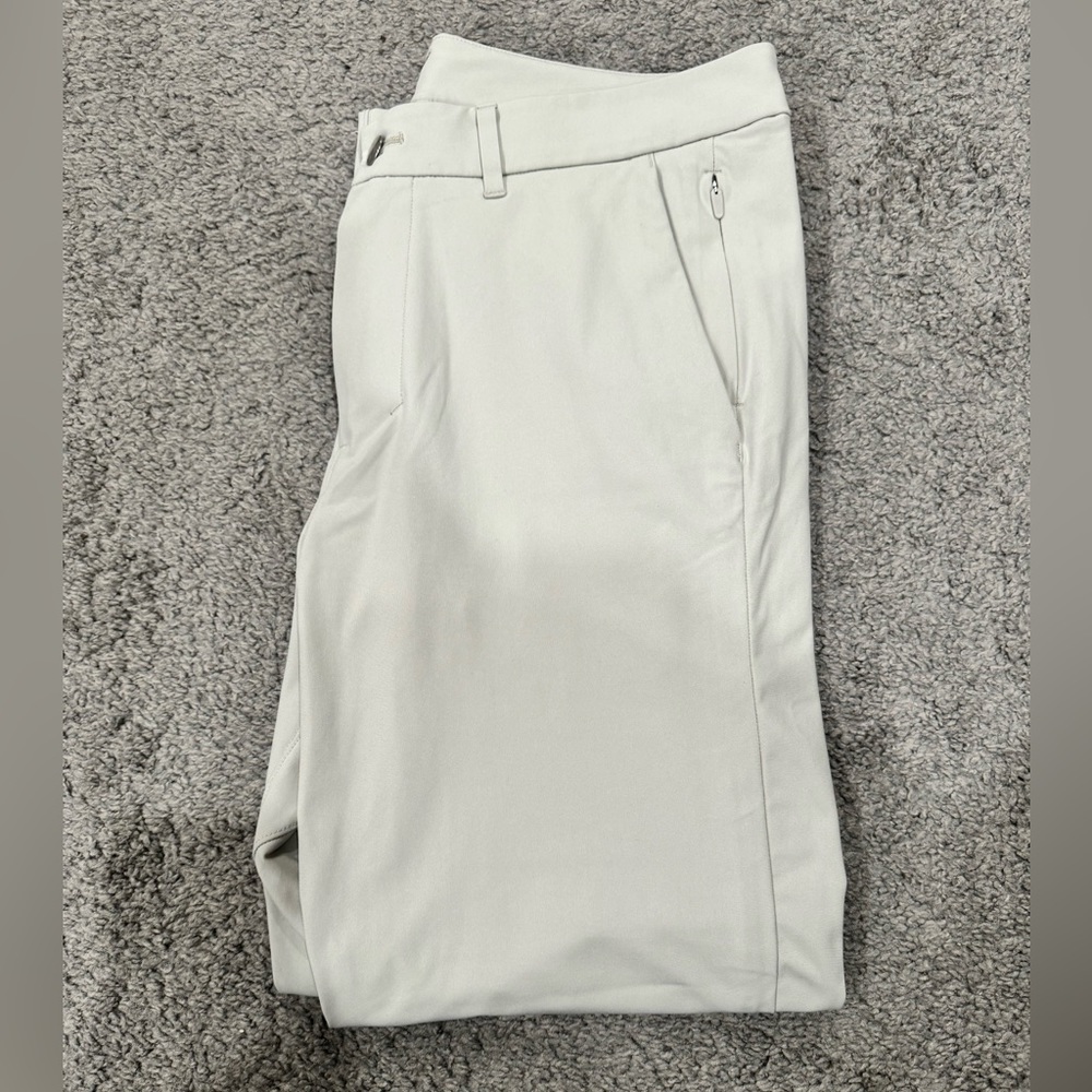 Lululemon MENS Commission pant slim fit - light khaki (sand) color size 32x30